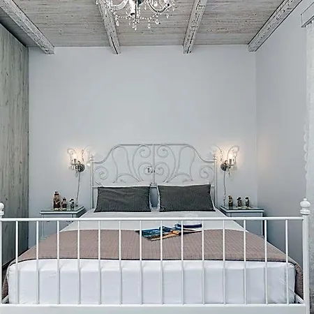 Nektar, Luxury In Chora Naxos * Naxos City