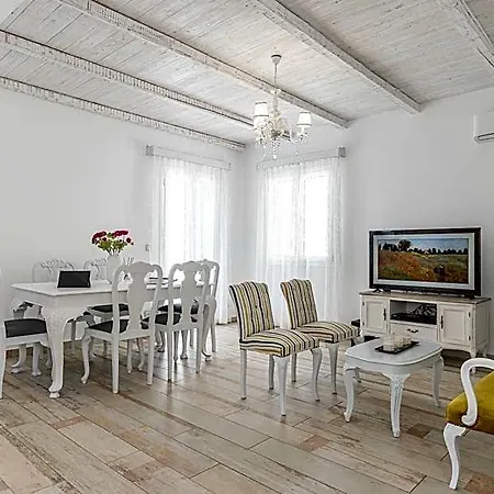 Nektar, Luxury In Chora Naxos 4*