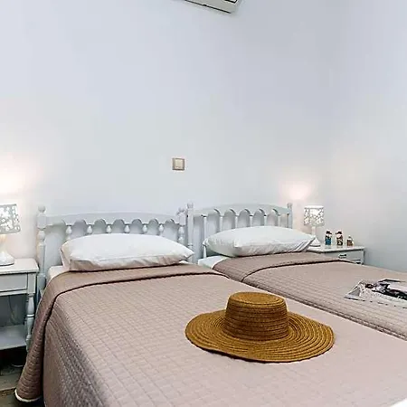 Nektar, Luxury In Chora Naxos